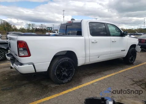2022 Ram 1500 Big Horn/Lone Star z USA, uszkodzony, nr VIN 1C6RRFFGXNN385279